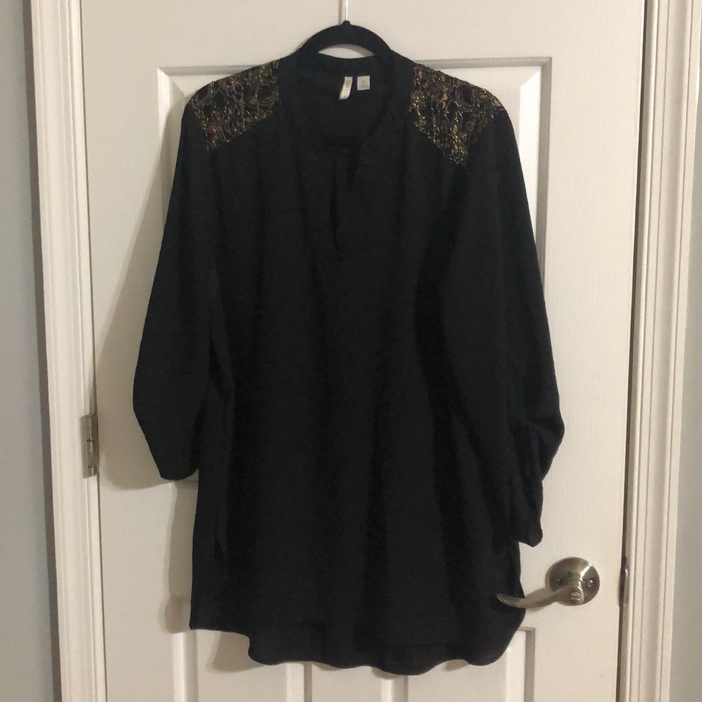 Cato black sheer top with gold detail. XL. 3/4 sleeves with buttons. EUC.